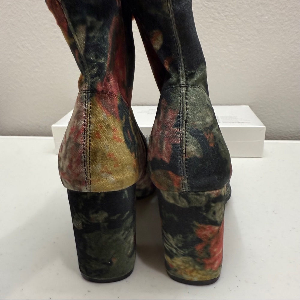 MIA Velveteen Boots Size 6 Floral Velvet Shoes Lux Comfy Block Heel Fall - Picture 6 of 8